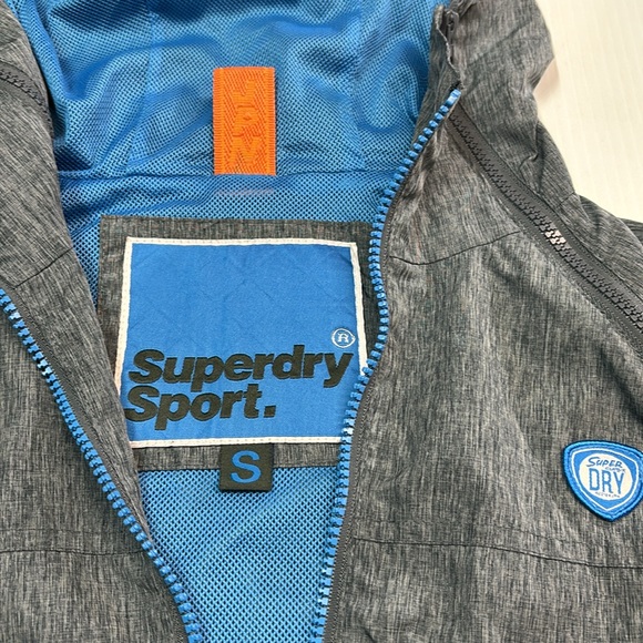 Superdry Men’s Dual Zip Through Cagoule Hooded Windbreaker - Picture 4 of 11